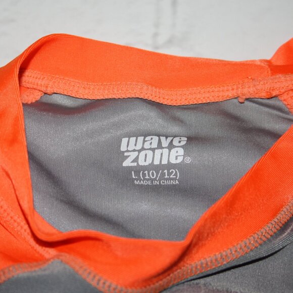 🏄♂️ Wave Zone Swim Top · Size L (10/12) - Picture 3 of 4